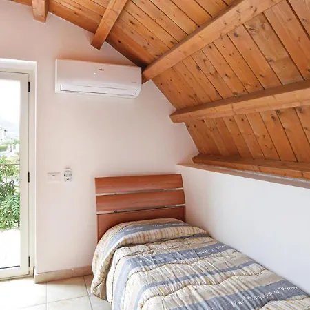 Holiday home Awesome In W/ Outdoor Swimming Pool And 2 Bedrooms *
